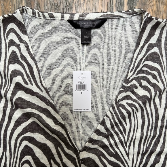 Banana Republic Zebra Print Linen Wrap Top - Picture 2 of 8